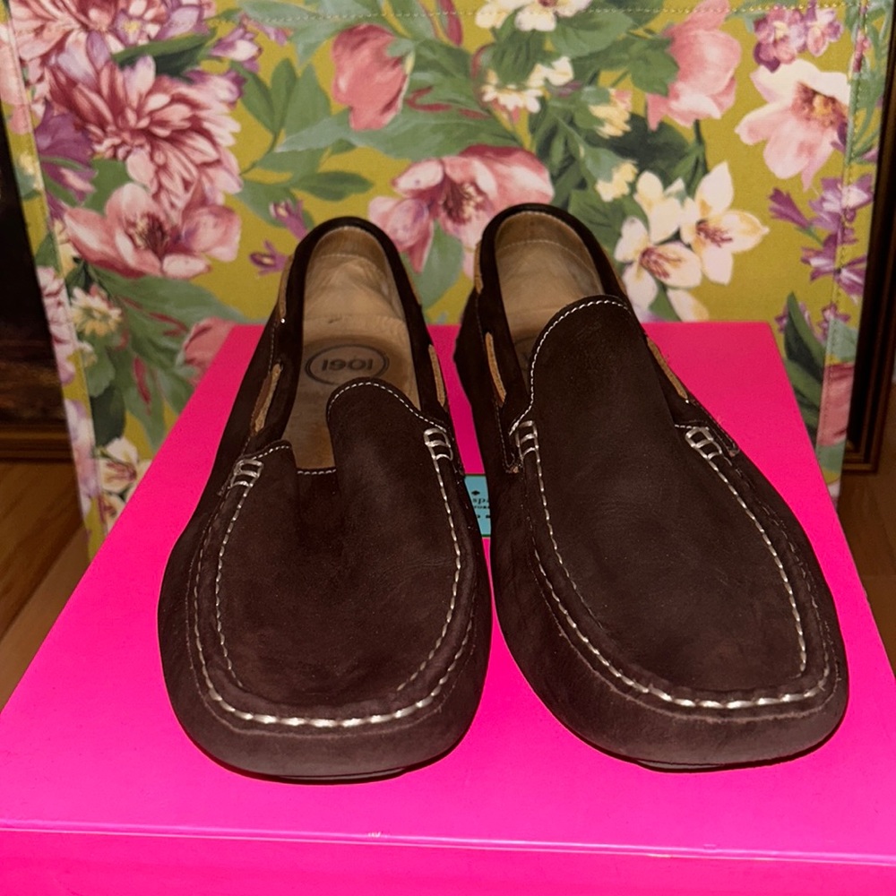Mens 1901 brown suede loafer size 9.5